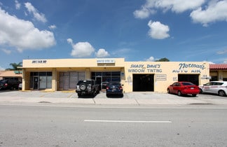 More details for 219-225 N Federal Hwy, Hallandale Beach, FL - Retail for Lease