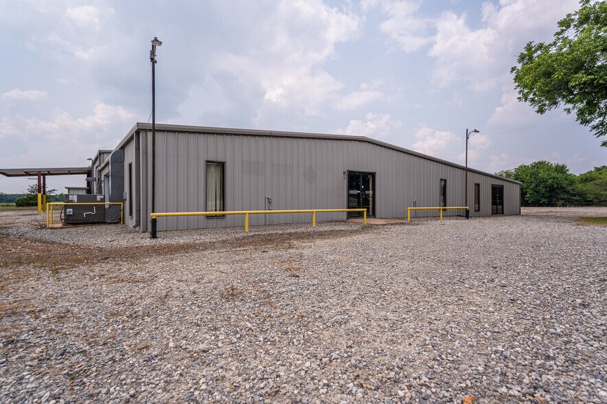 1321 N Broadway, Lehigh, OK 74556