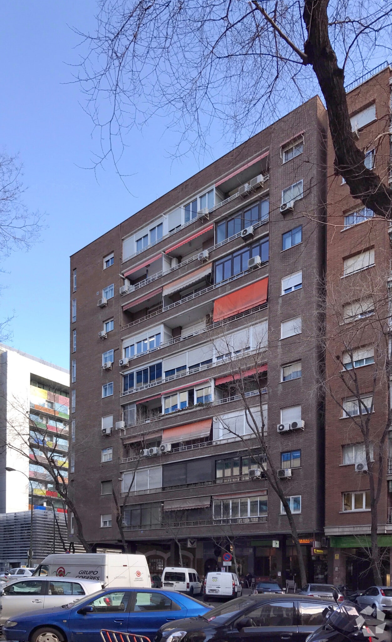 Retail in Madrid, Madrid for lease Building Photo- Image 1 of 2