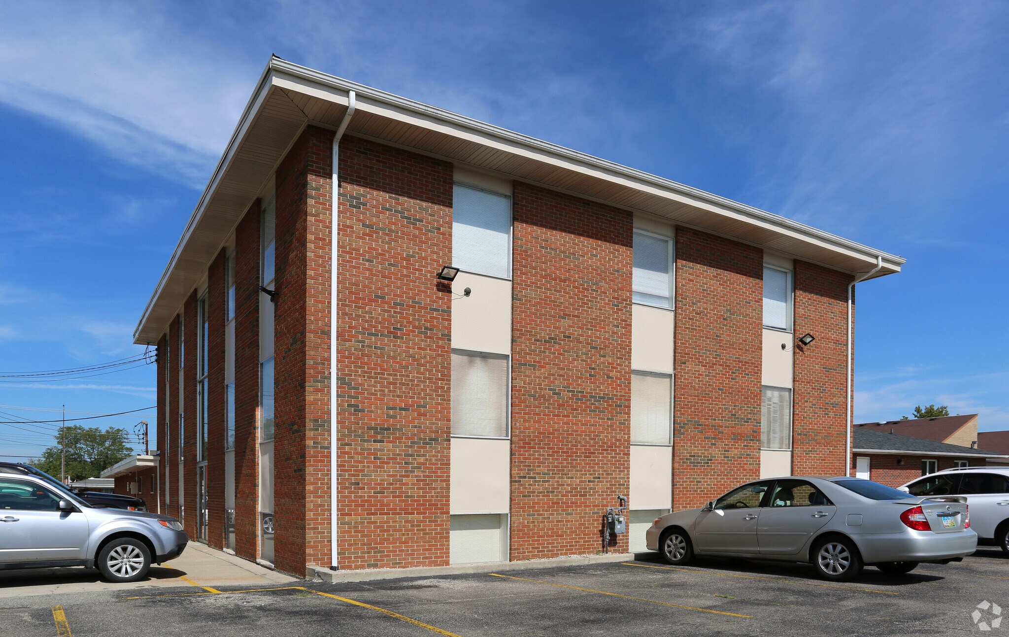 1083 Hicks Blvd, Fairfield, OH for sale Primary Photo- Image 1 of 1