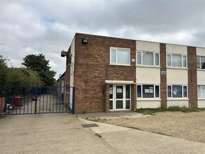 45-46 Ryhall Rd, Stamford for lease Building Photo- Image 1 of 3