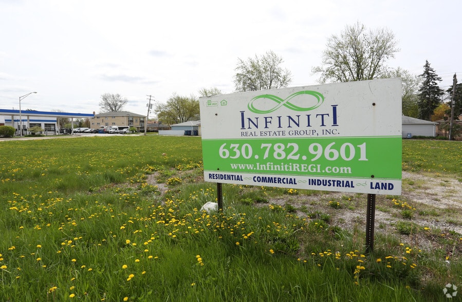 133 E Lake St, Addison, IL for sale - Primary Photo - Image 1 of 1