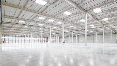 Voie Des Tadornes, Sandouville for lease Interior Photo- Image 2 of 9