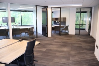 1600 Parkwood Cir SE, Atlanta, GA for lease Interior Photo- Image 1 of 6