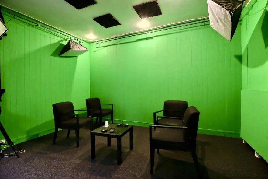 12 Rue Broca, Paris for lease - Interior Photo - Image 2 of 7