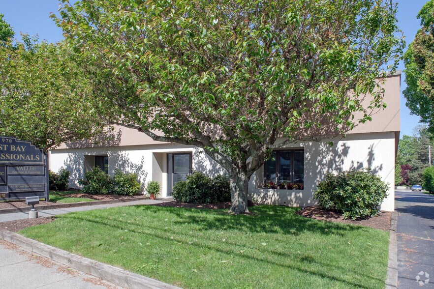 970 Hope St, Bristol, RI 02809 Office for Lease