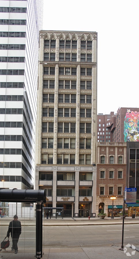 663 N Michigan Ave Chicago Il 168 N Michigan Ave, Chicago, IL 60601 - Property Record | LoopNet