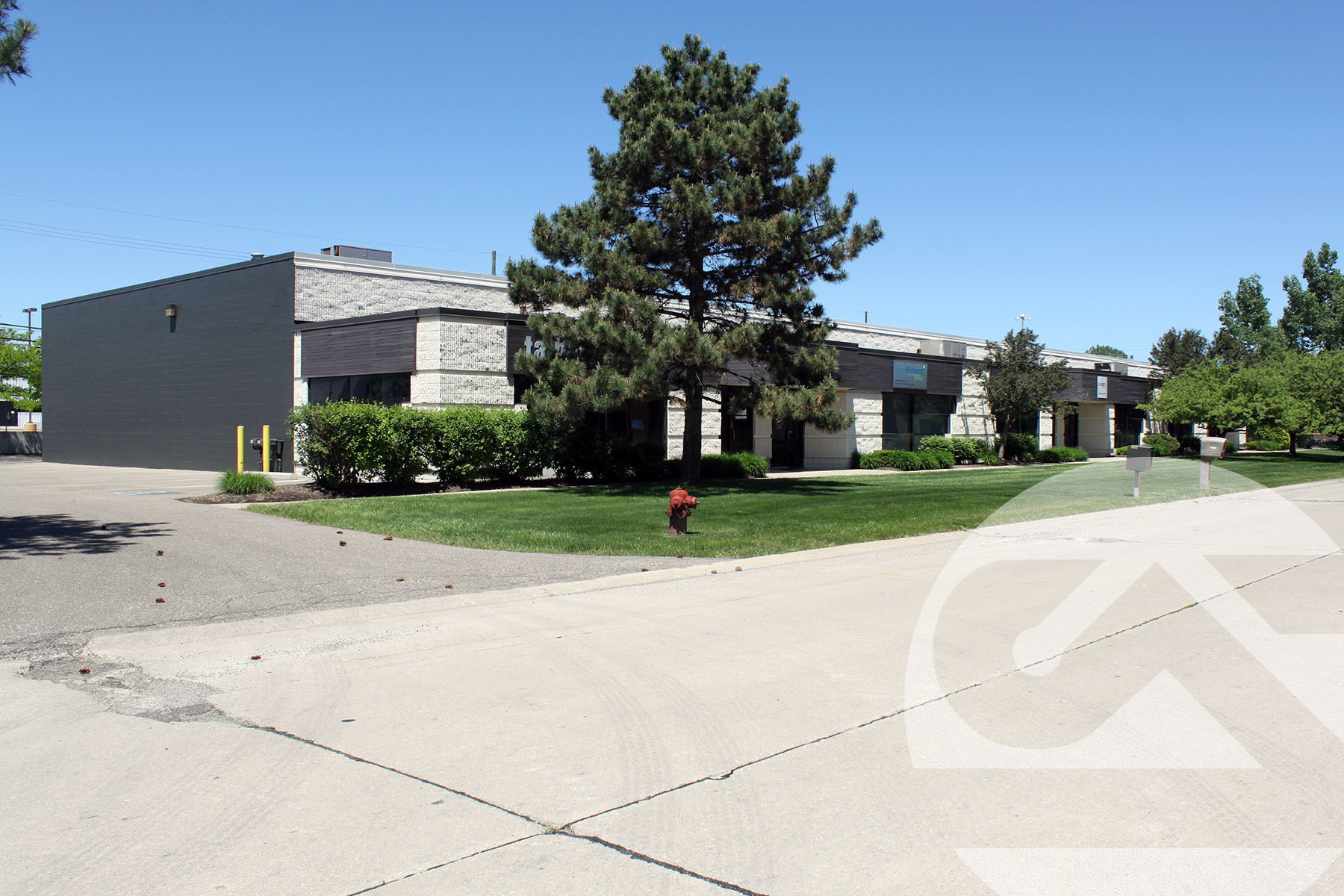 11871-11897 Belden Ct, Livonia, MI for lease Building Photo- Image 1 of 2