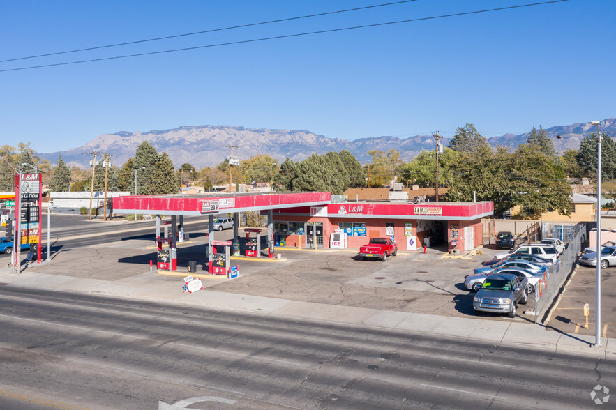 2930 San Mateo Blvd NE, Albuquerque, NM for sale - Primary Photo - Image 1 of 1