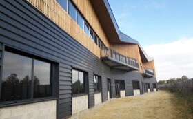 Flex in Moissy-Cramayel for sale - Building Photo - Image 2 of 5