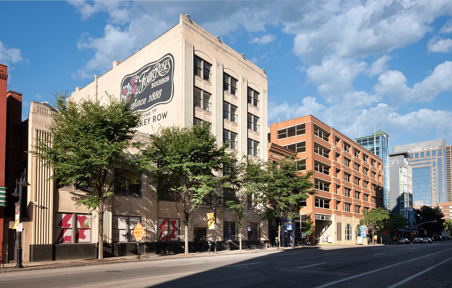 118 E Main St, Louisville, KY for lease - Building Photo - Image 1 of 11