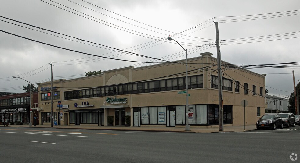 217-04 Northern Blvd, Bayside, NY for sale - Building Photo - Image 1 of 1