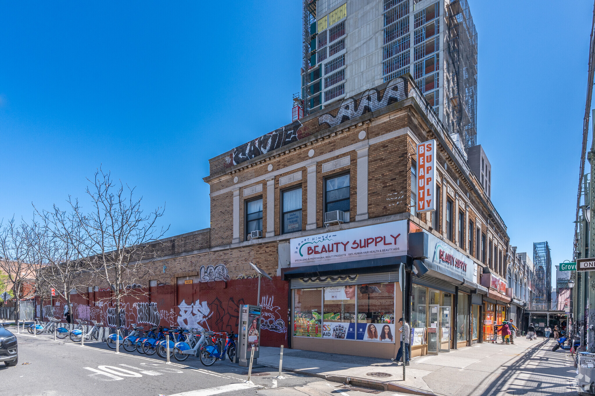 1317-1323 Broadway, Brooklyn, NY for lease Building Photo- Image 1 of 5