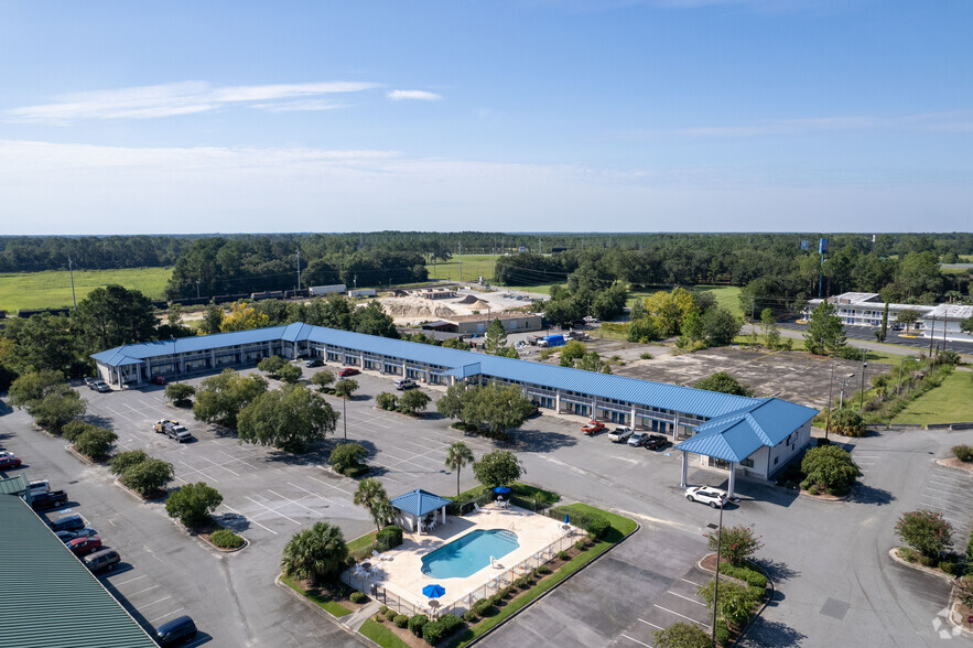 1827 W Hill Ave, Valdosta, GA for sale - Aerial - Image 3 of 4