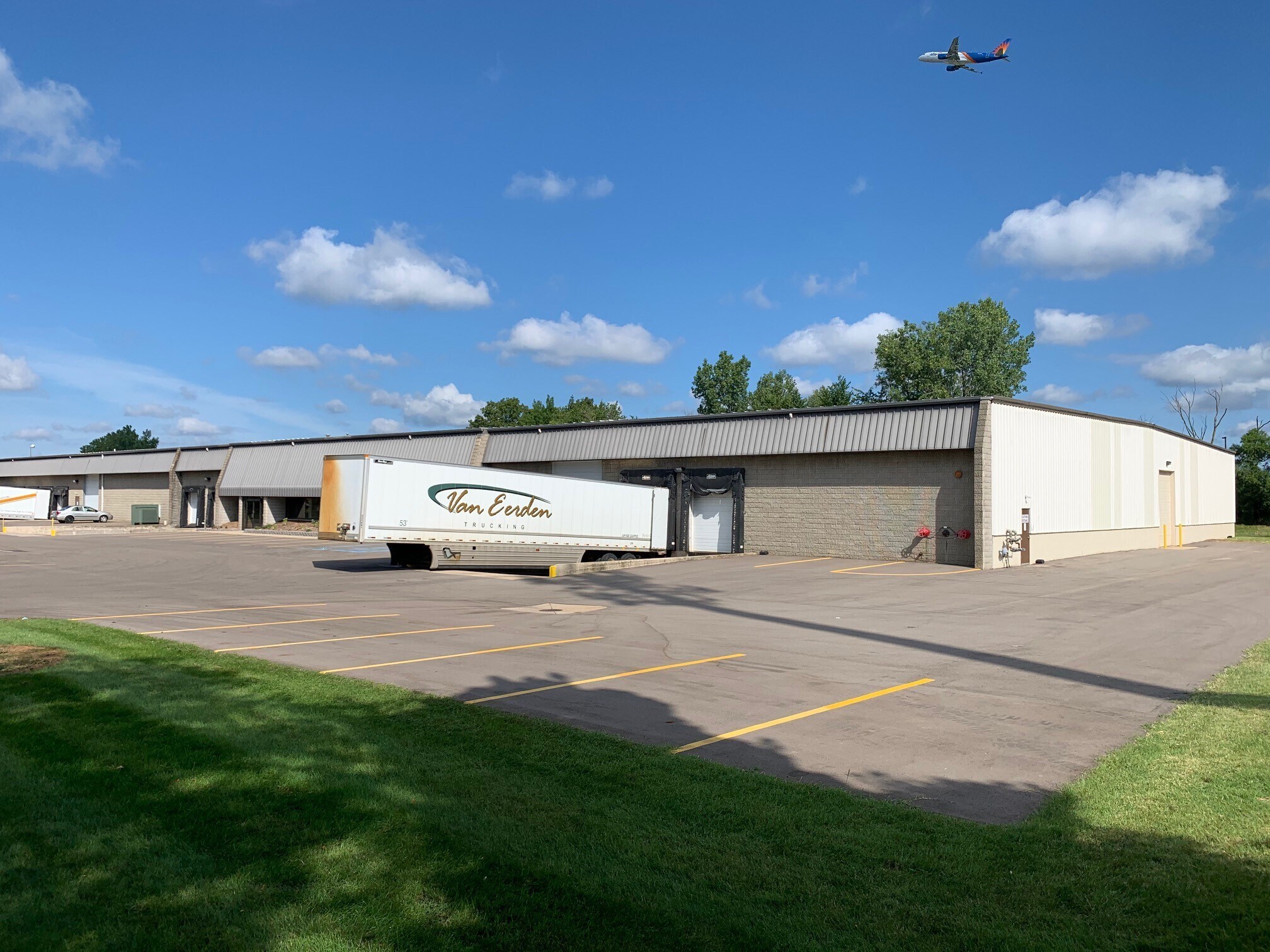 5001 Kendrick St SE, Grand Rapids, MI for sale Building Photo- Image 1 of 1