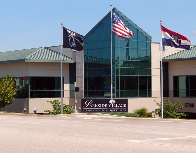 5780 Osage Beach Pky, Osage Beach, MO for sale - Building Photo - Image 1 of 1