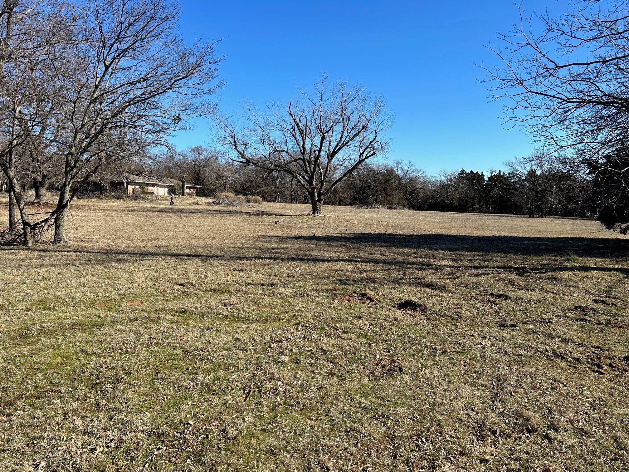 800 S Santa Fe Ave, Edmond, OK for sale Building Photo- Image 1 of 6