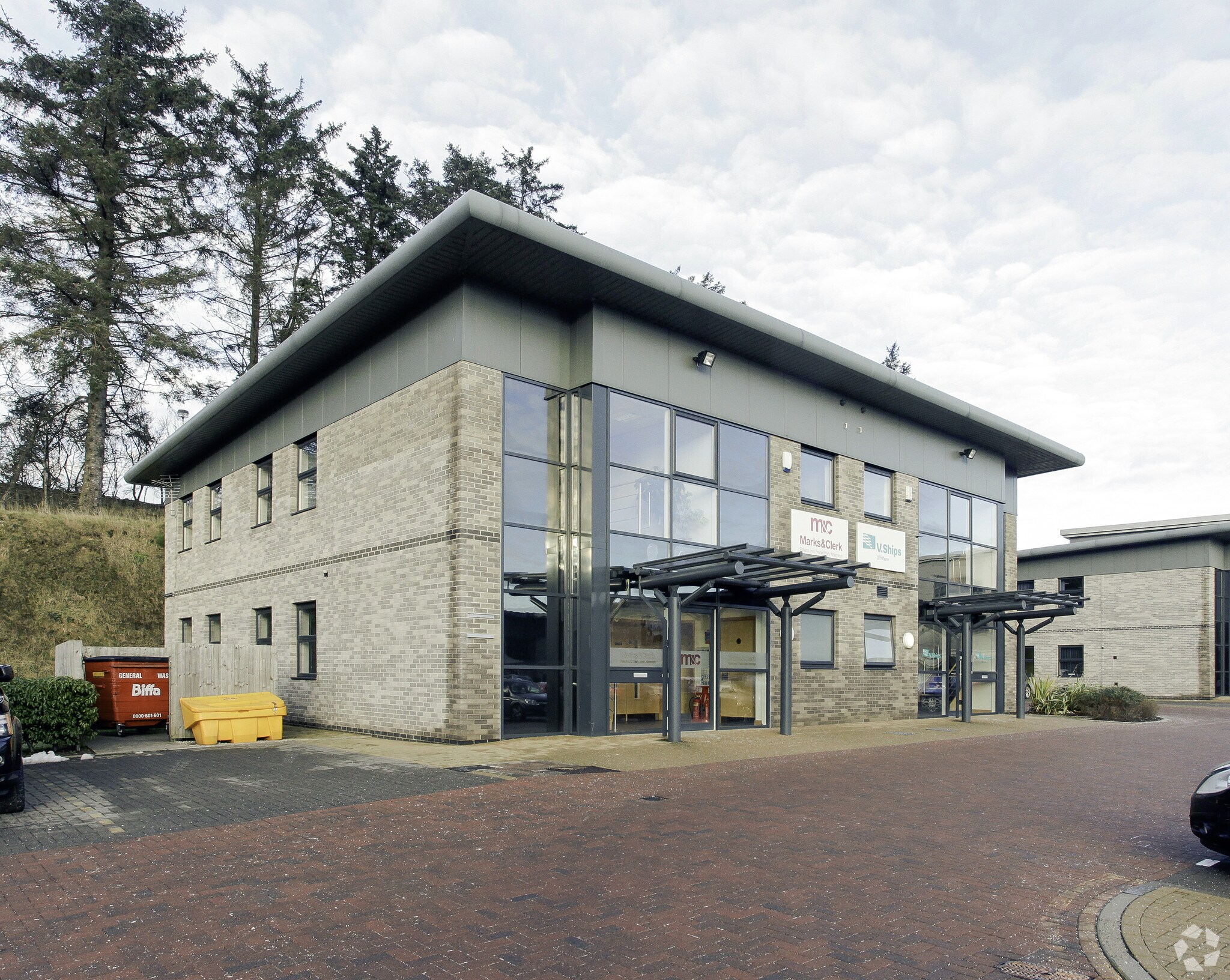 Abercrombie Ct, Westhill for lease Primary Photo- Image 1 of 3