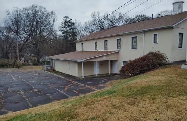 1420 S Marietta St, Gastonia, NC for sale - Building Photo - Image 1 of 4