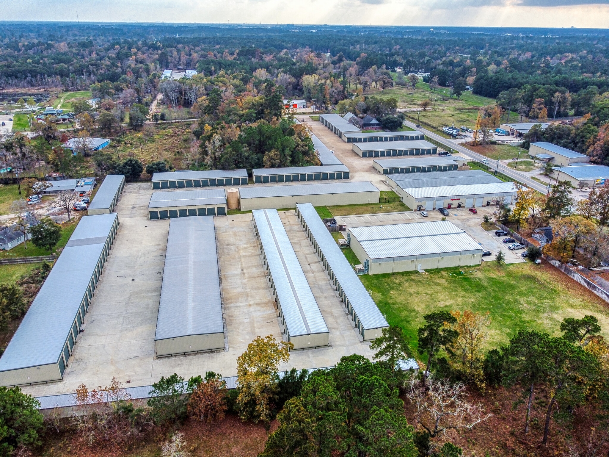 28153 Robinson Rd, Conroe, TX for lease Building Photo- Image 1 of 13