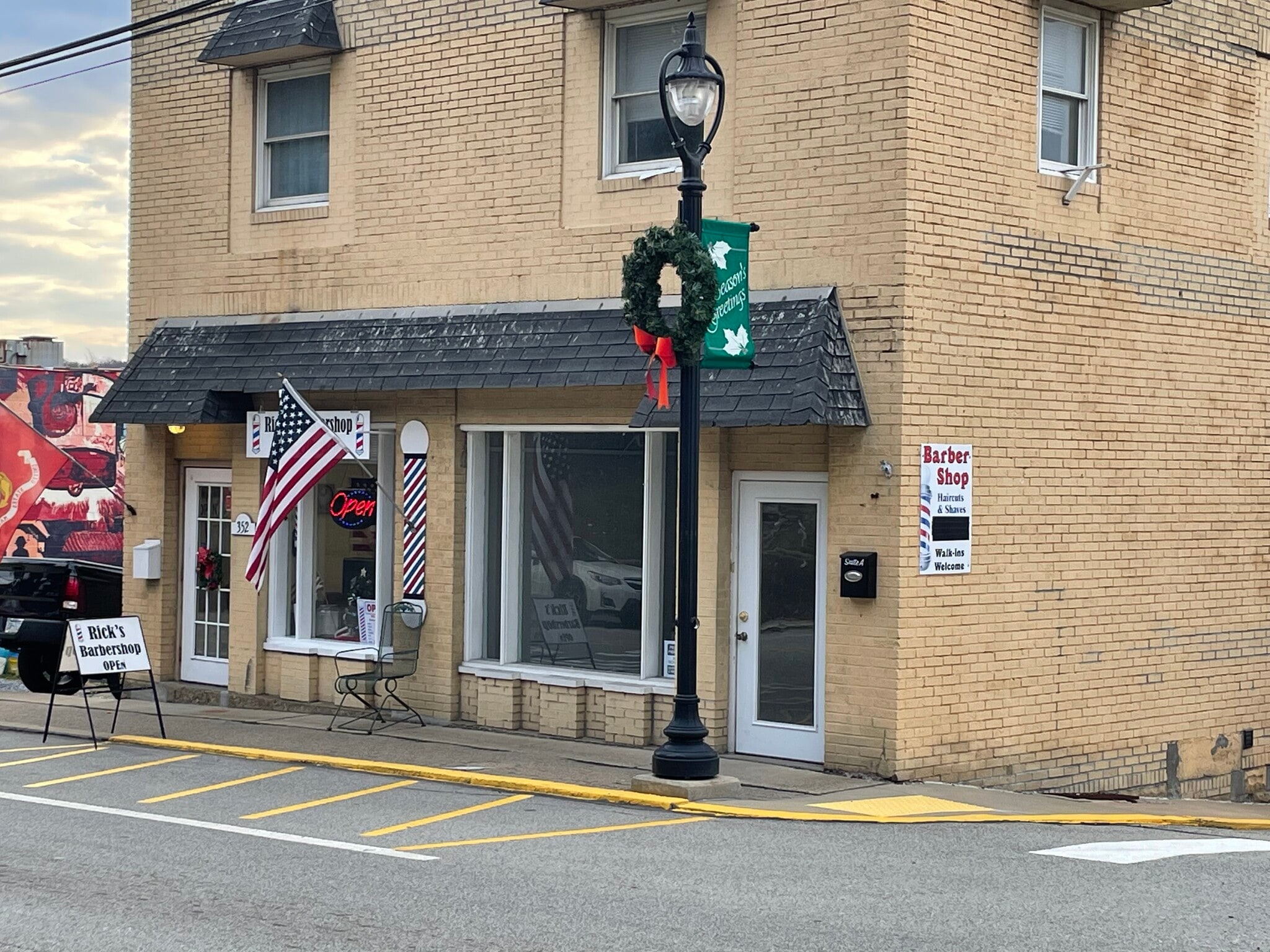 352 Freeport Rd, Blawnox, PA for sale Building Photo- Image 1 of 1