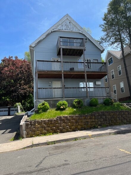 85 Goodwill Ave, Meriden, CT for sale - Primary Photo - Image 1 of 10