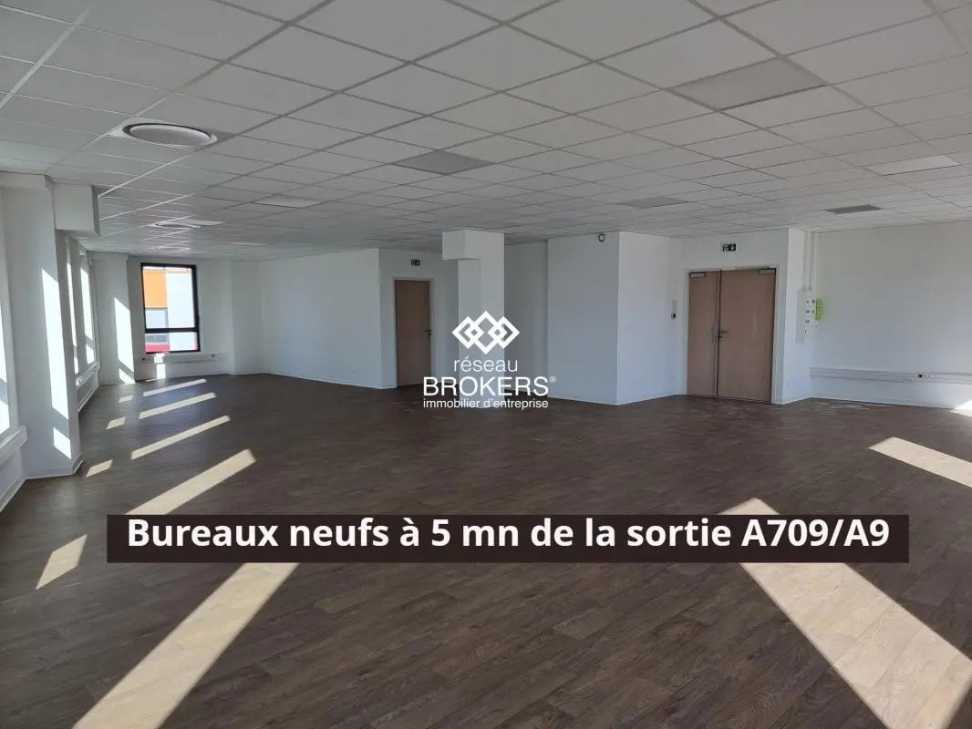 Office in Montpellier for lease Building Photo- Image 1 of 12