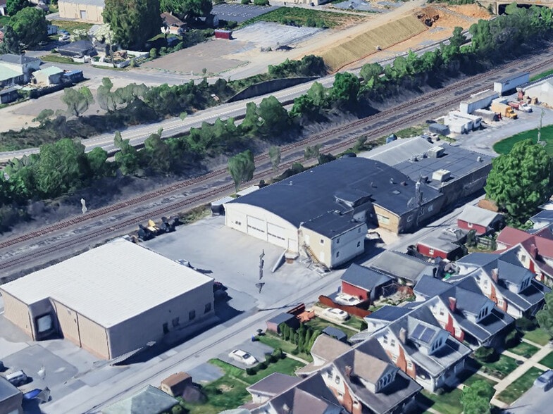 3110 Pike St, Harrisburg, PA for lease - Building Photo - Image 3 of 4