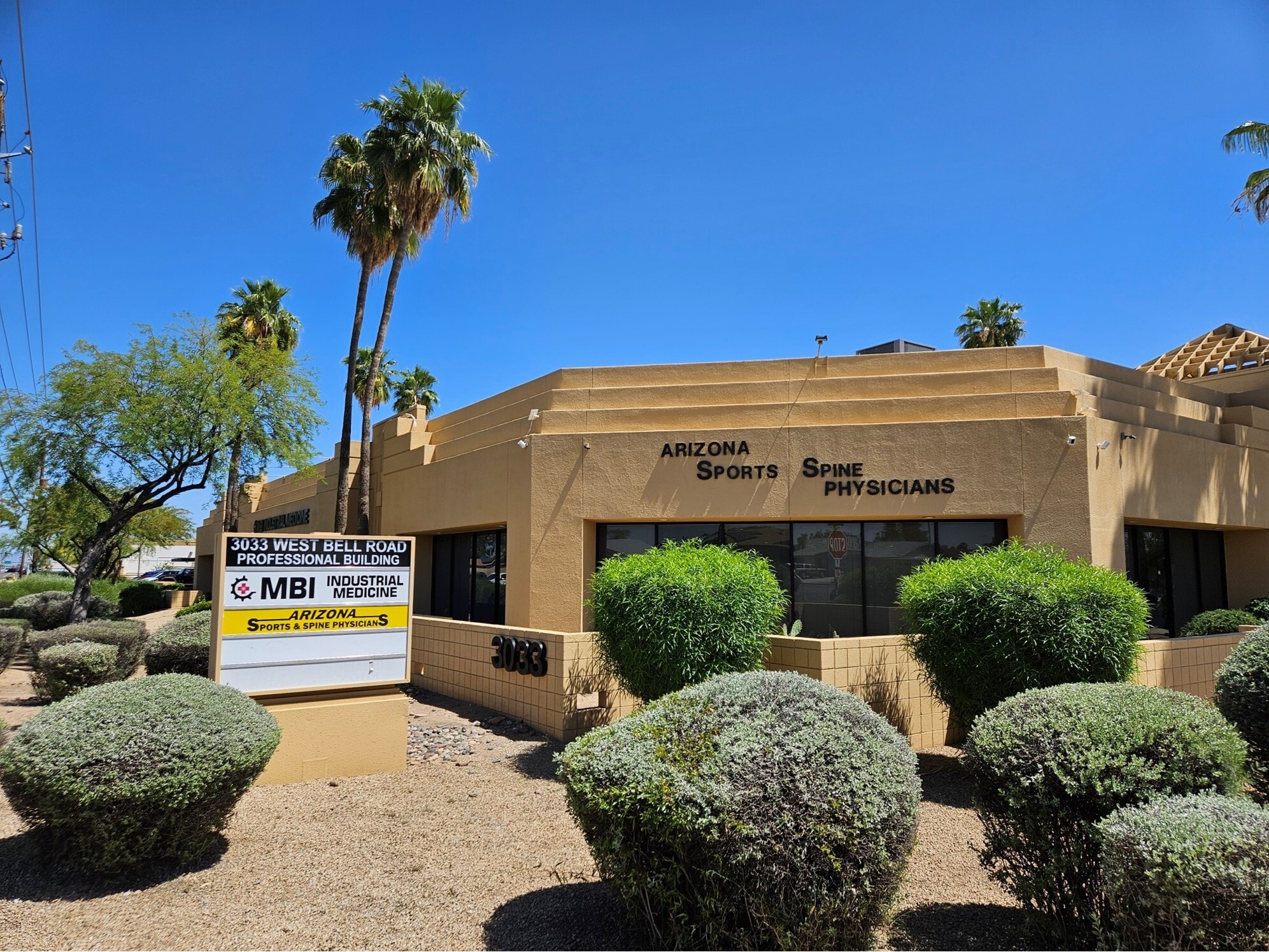 3033 W Bell Rd, Phoenix, AZ for lease Building Photo- Image 1 of 6