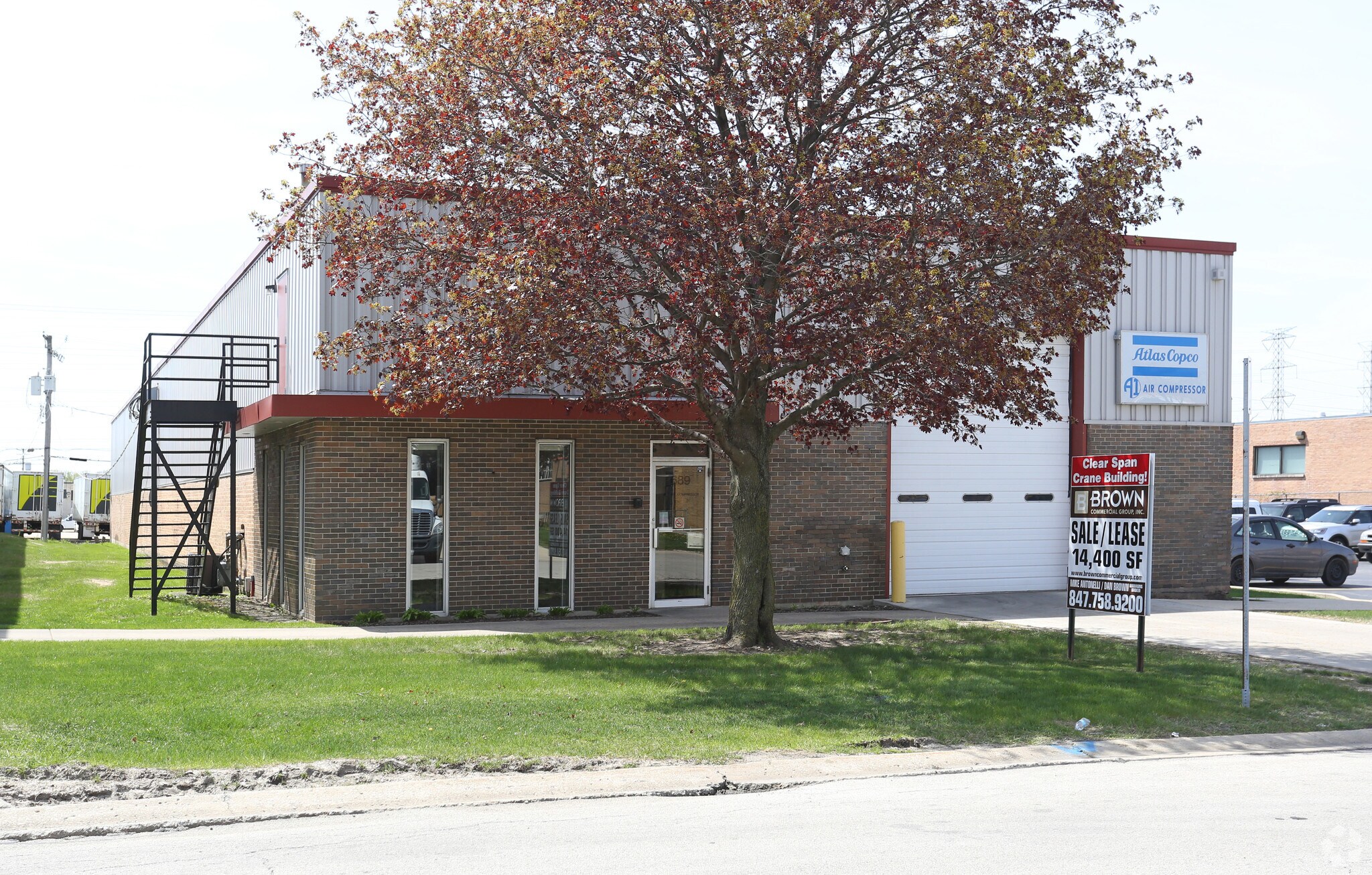 689 W Winthrop Ave, Addison, IL for sale Primary Photo- Image 1 of 1