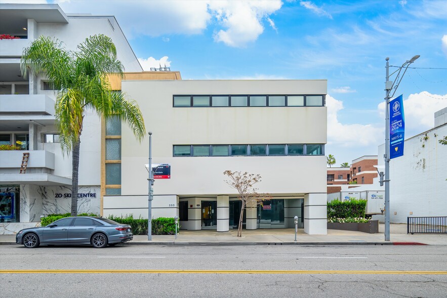 250-256 N Canon Dr, Beverly Hills, CA for lease - Building Photo - Image 1 of 5