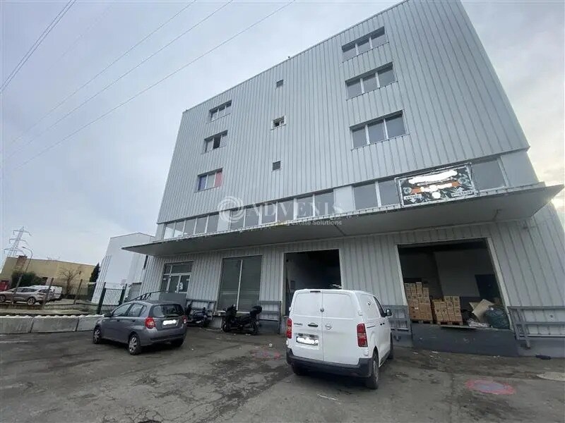 Flex in Rosny-sous-Bois for lease Building Photo- Image 1 of 13