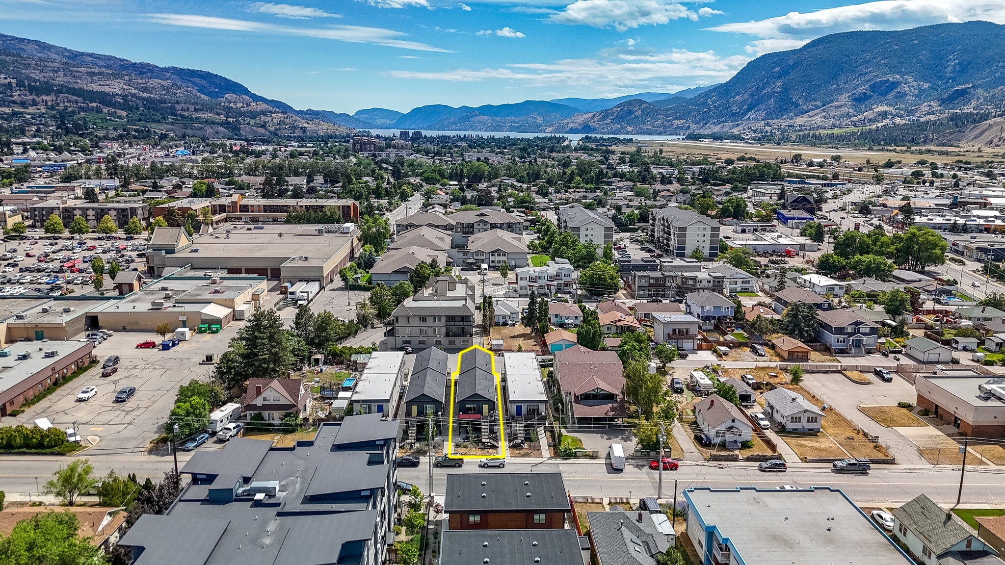 116 Calgary Av, Penticton, BC for sale Building Photo- Image 1 of 25