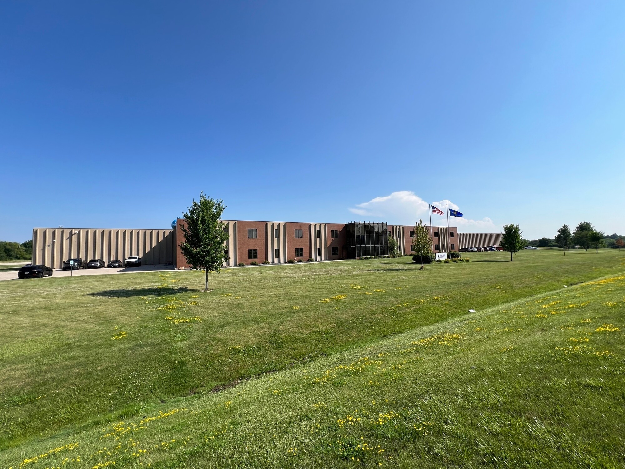 9201 Wilmot Rd, Pleasant Prairie, WI for lease Building Photo- Image 1 of 10