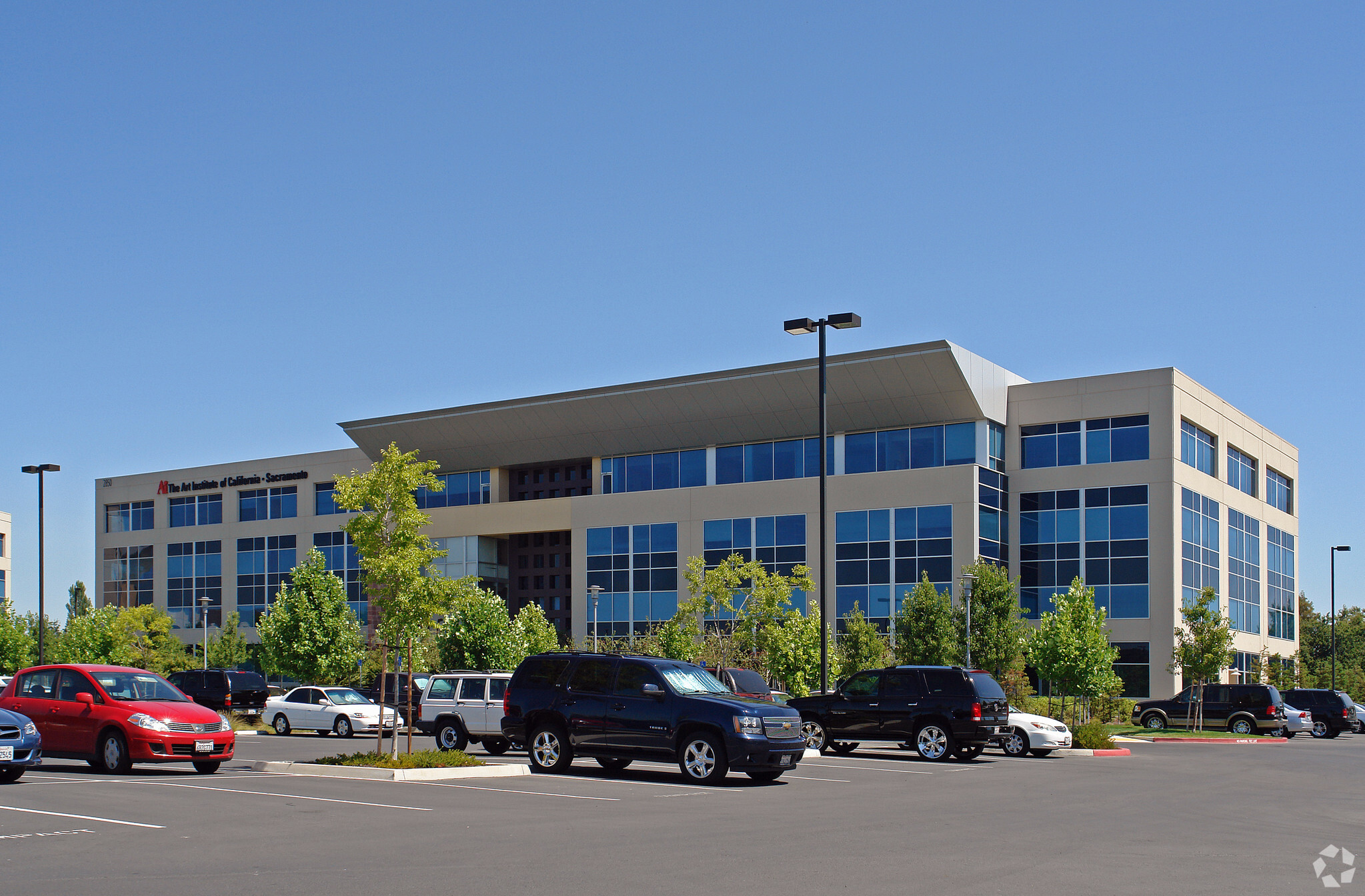 2850 Gateway Oaks Dr, Sacramento, CA for lease Building Photo- Image 1 of 12