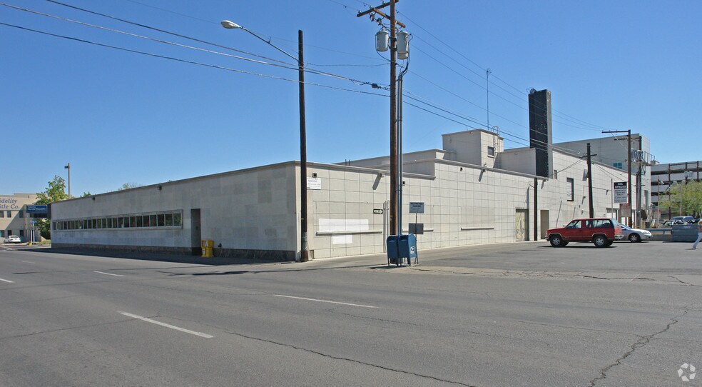 114 N 4th St, Yakima, WA for lease - Primary Photo - Image 2 of 9