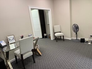 45 E Putnam Ave, Greenwich, CT for lease Interior Photo- Image 1 of 6