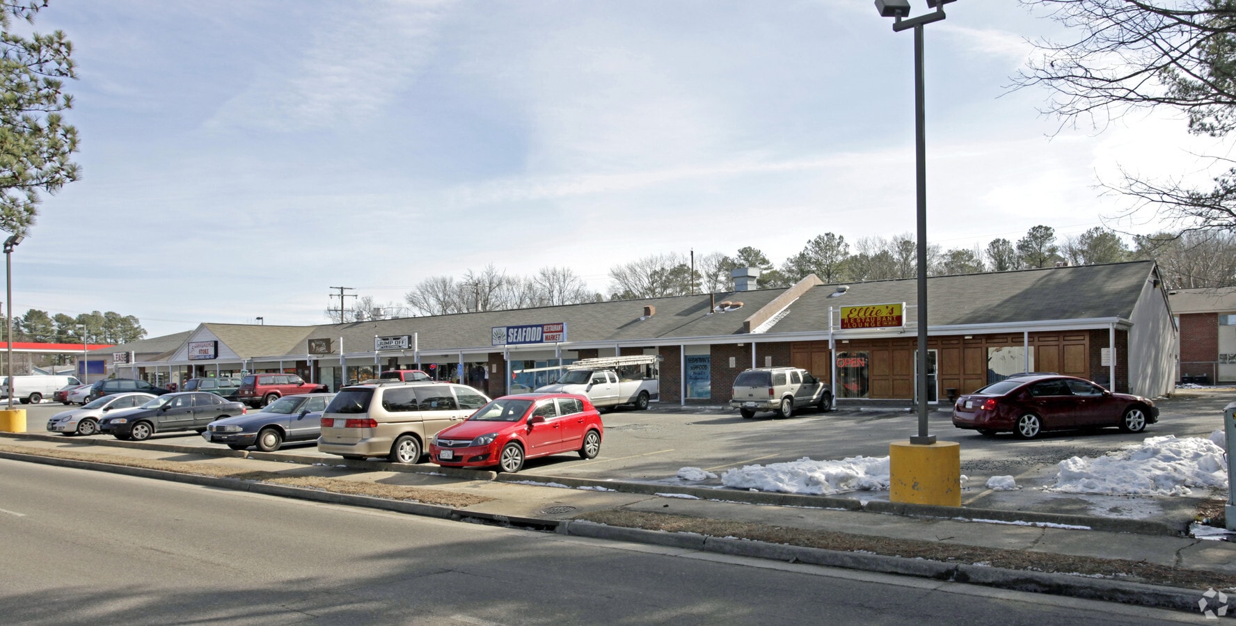 374390 Beechmont Dr, Newport News, VA 23608