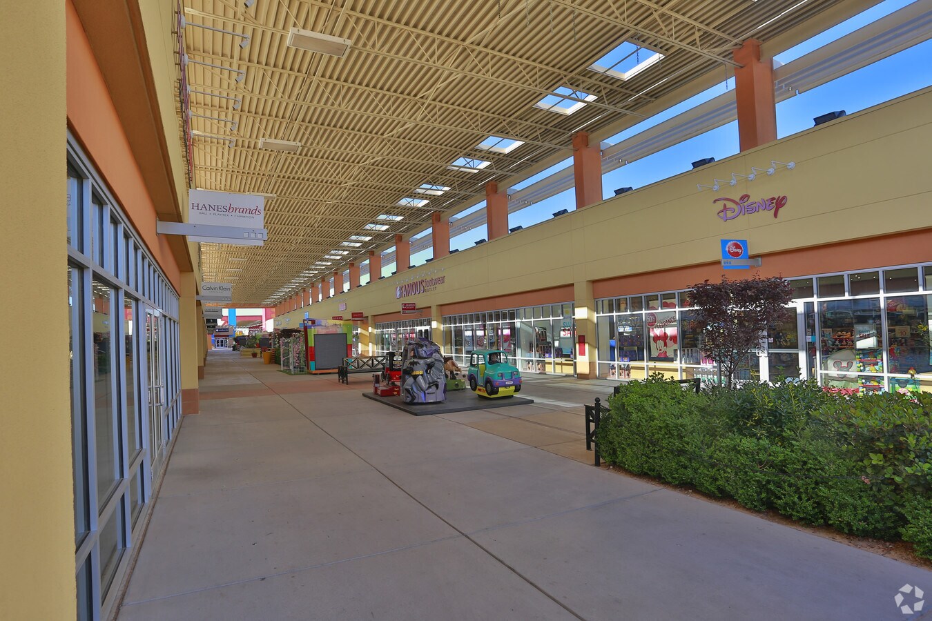 tommy hilfiger el paso outlet mall