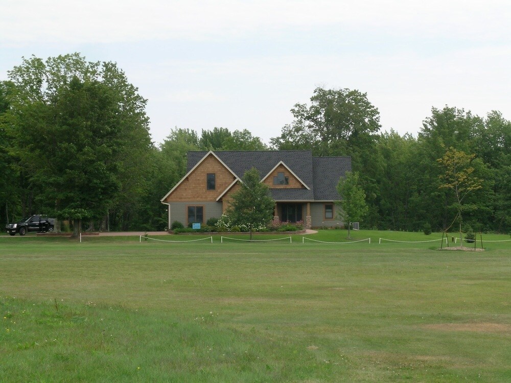 W11817 Highland Rd, Antigo, WI for sale Primary Photo- Image 1 of 1