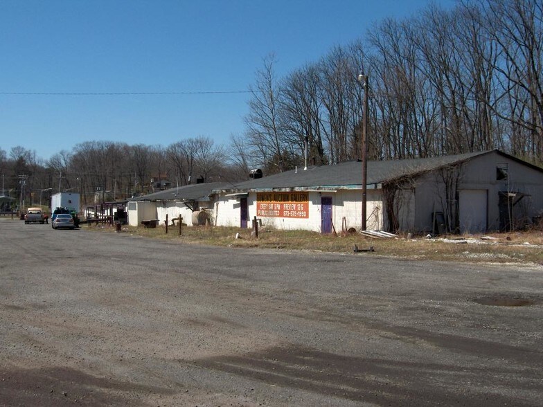 310 Stickles Pond Rd, Newton, NJ for sale - Primary Photo - Image 1 of 1