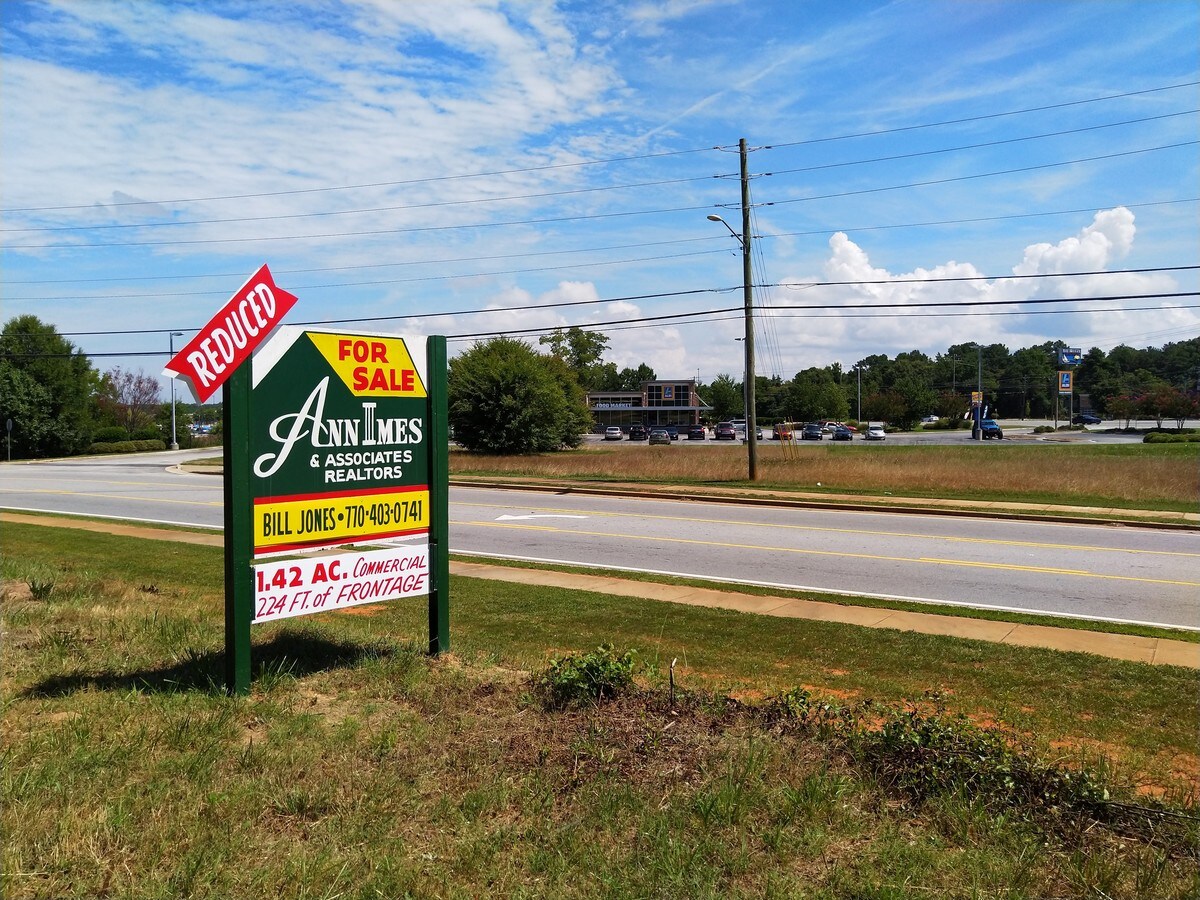 Lovejoy Rd, Lovejoy, GA 30250