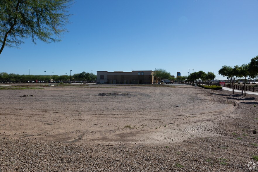 41940 W Maricopa-Casa Grande Hwy, Maricopa, AZ for lease - Building Photo - Image 3 of 5