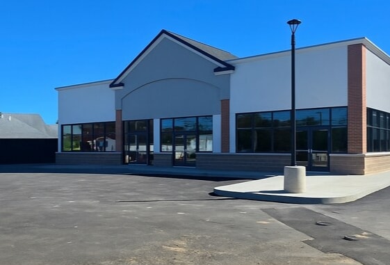 179 Linwood Ave, Colchester, CT for lease - Building Photo - Image 1 of 7