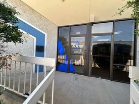 Woodlands Business Center - Loft