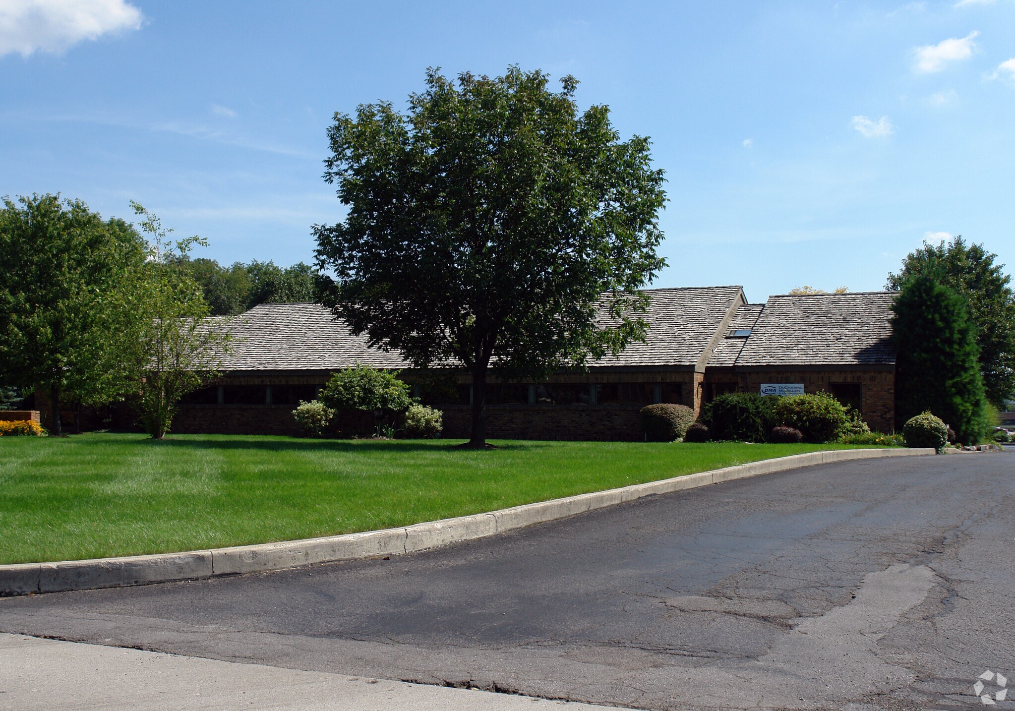 6610 Mutual Dr, Fort Wayne, IN for sale Primary Photo- Image 1 of 1