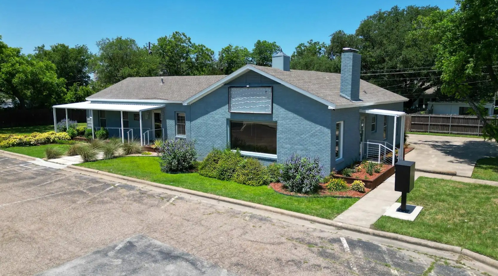 4209 W waco Dr, Waco, TX for lease Primary Photo- Image 1 of 21