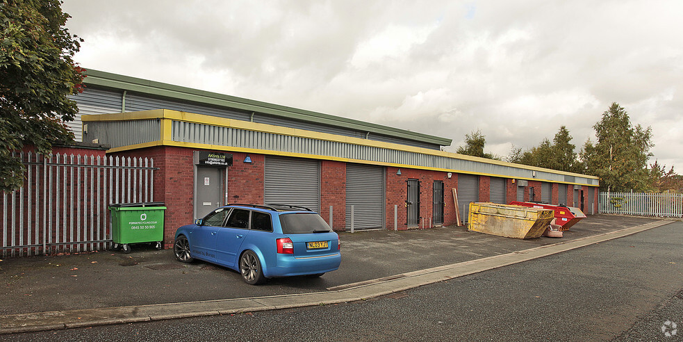 Westland Ct, Leeds for lease - Building Photo - Image 2 of 3