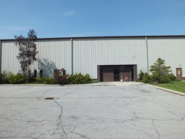 13837 N Vision Dr, Kenton, OH for sale - Building Photo - Image 1 of 1