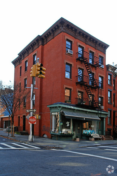 43 Hicks St, Brooklyn, NY for sale - Primary Photo - Image 1 of 1